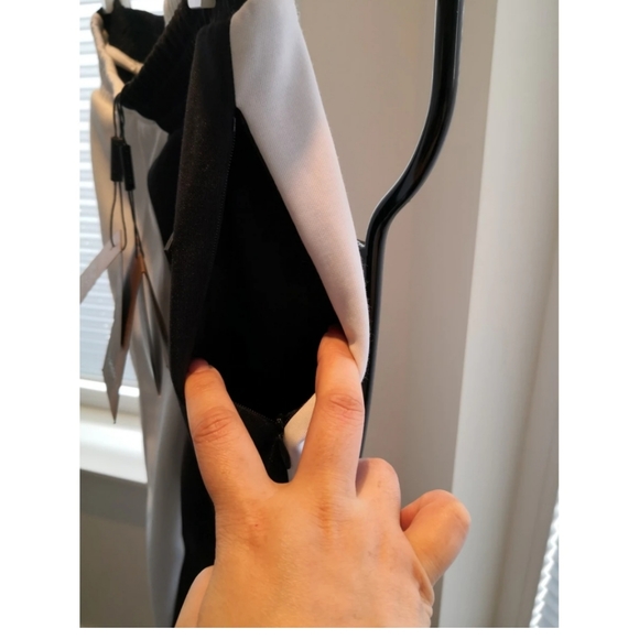 Burberry's men's jogger pants - Picture 8 of 8